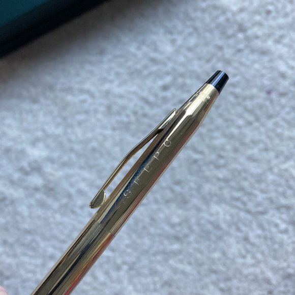 Cross Classic Century 10KT Gold Filled/Rolled Gold Ballpoint Pen - Picture 4 of 5